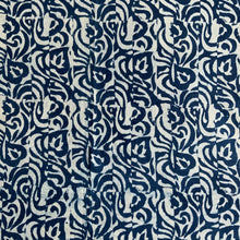 Load image into Gallery viewer, Indigo Block Prink Batik Blanket