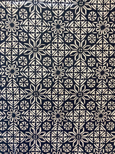 Load image into Gallery viewer, CutWork Appliqué Blanket - Assorted Colours & Patterns - Twin Double