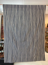 Load image into Gallery viewer, CutWork Appliqué Stripe Blankets