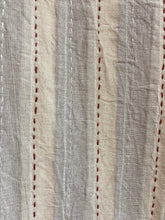 Load image into Gallery viewer, CutWork Appliqué Stripe Blankets