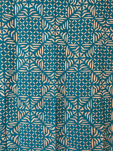 Load image into Gallery viewer, CutWork Appliqué Blanket - Assorted Colours & Patterns - Twin Double