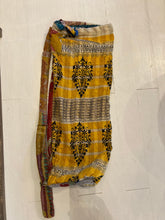 Load image into Gallery viewer, Kantha Yoga Bag