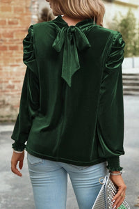 Heni Keyhole Velvet Blouse / green