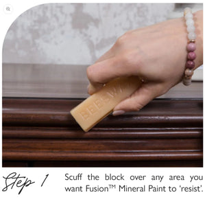 BEESWAX DISTRESSING BLOCK