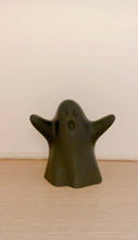 Load image into Gallery viewer, Black And White Ghosts - Simply Modern (S/2)
