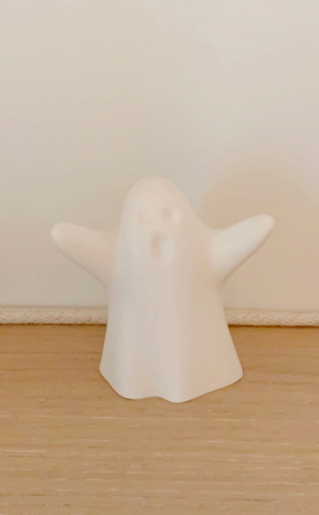 Black And White Ghosts - Simply Modern (S/2)