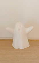 Load image into Gallery viewer, Black And White Ghosts - Simply Modern (S/2)
