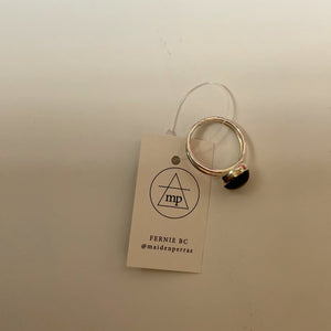 Maiden Perras - Labradorite Ring