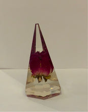 Load image into Gallery viewer, Little Pretty Ring Holder - Small
