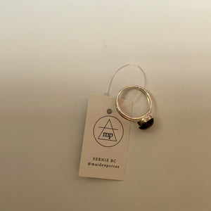 Maiden Perras - Labradorite Ring