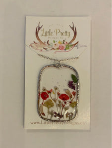 Little Pretty Rectangle Mixed Flower Necklace