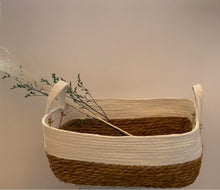 Load image into Gallery viewer, Medium Straw Basket
