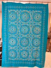 Load image into Gallery viewer, CutWork Appliqué Blanket - Assorted Colours &amp; Patterns - Twin Double
