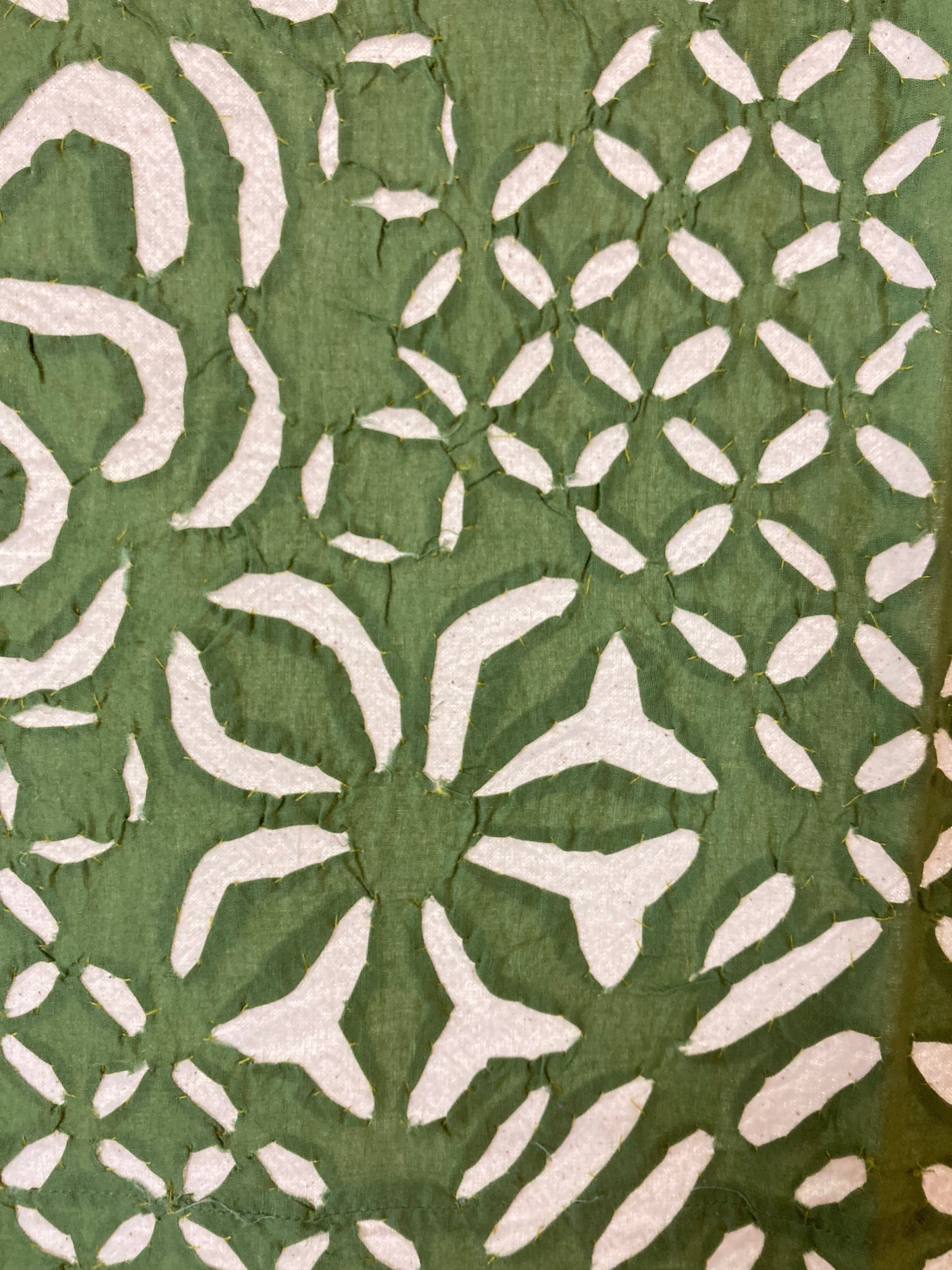 CutWork Appliqué Blanket - Assorted Colours & Patterns - Queen King