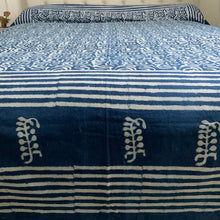 Load image into Gallery viewer, Indigo Block Prink Batik Blanket
