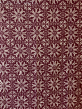 Load image into Gallery viewer, CutWork Appliqué Blanket - Assorted Colours &amp; Patterns - Twin Double
