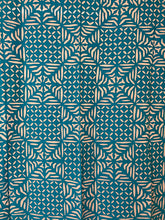 Load image into Gallery viewer, CutWork Appliqué Blanket - Assorted Colours &amp; Patterns - Twin Double
