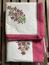 Load image into Gallery viewer, Table Cloths with Napkins- Block Printed Botanicals Mughal Style
