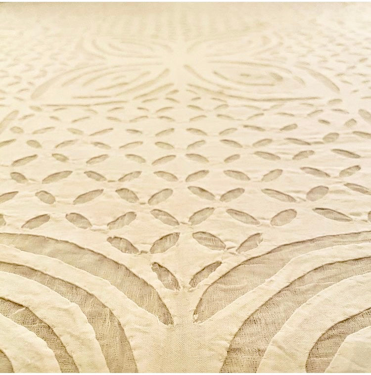 CutWork Appliqué Blanket