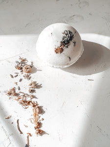 Bath Bomb - Mud + Otis - Moon Cycle