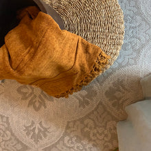Load image into Gallery viewer, Chenille Throw
